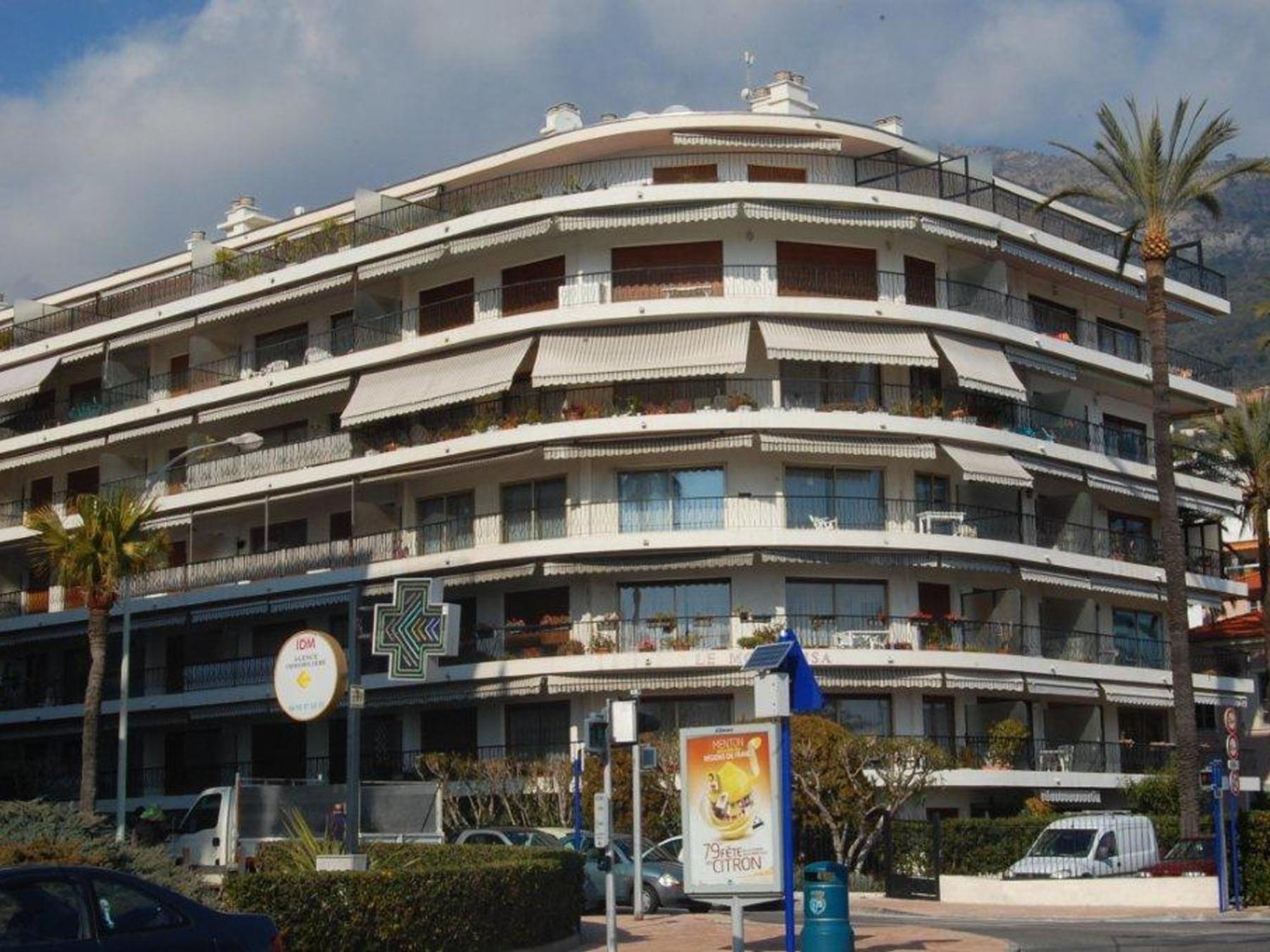 Apartment Moderne Avec Terrasse Proche Plages Et Centre, Wifi Gratuit - Fr-1-196-216